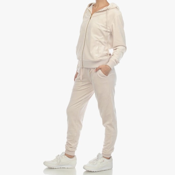 white mark Women's 2-Piece Velour Tracksuit Jogger Outfit Activewear Set - Picture 3 of 6